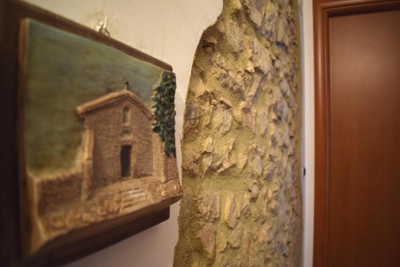Domus - Casa Vacanza B&B Veroli エクステリア 写真